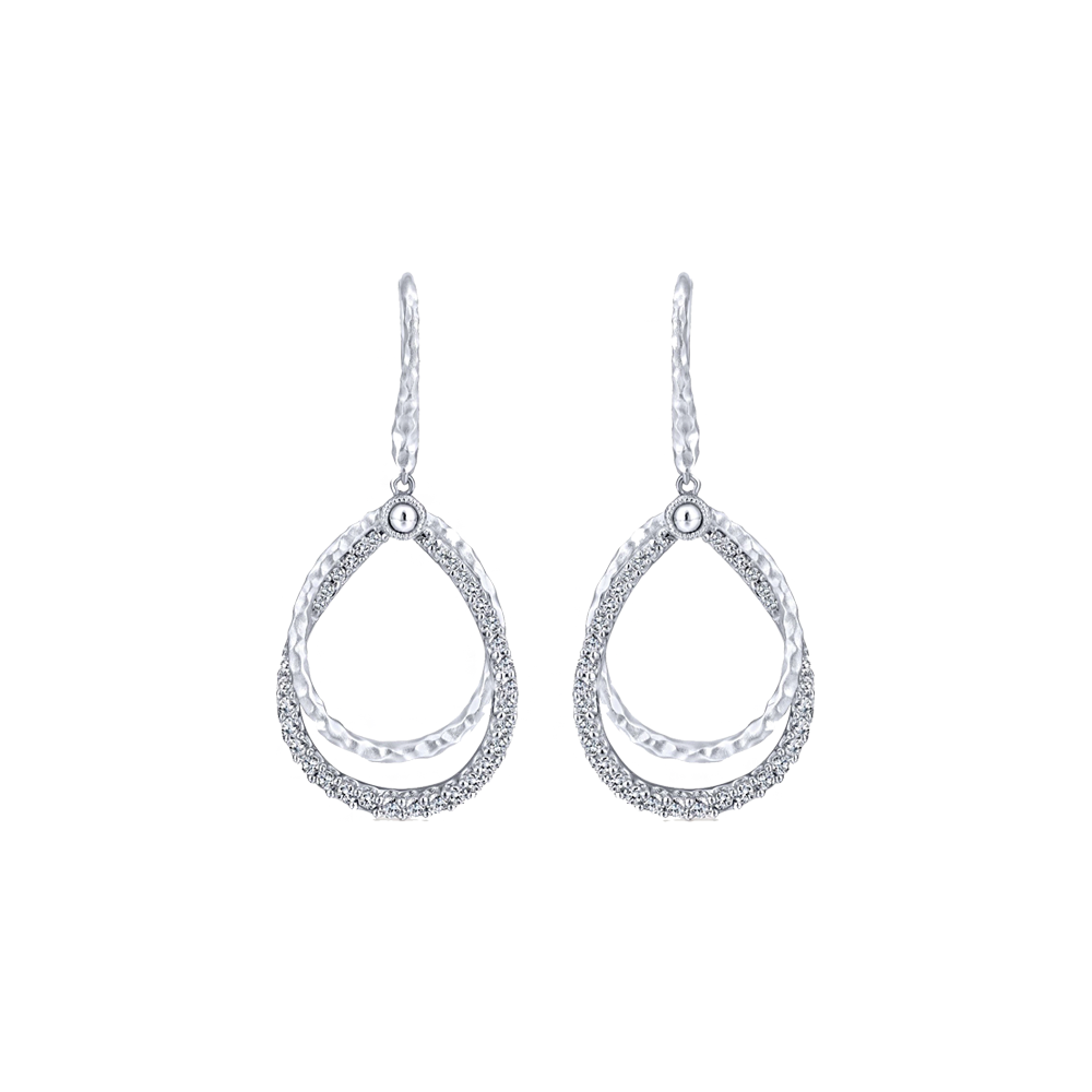 The pendant set simple